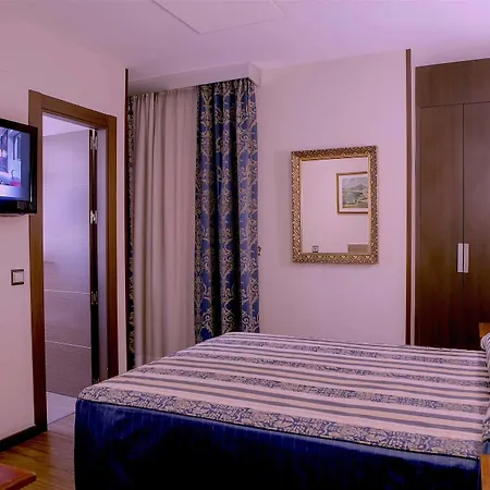 Hotel Castilla Guerrero Málaga