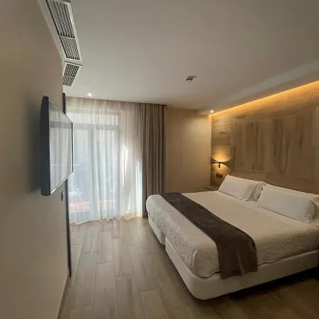 Hotel Castilla Guerrero 3*